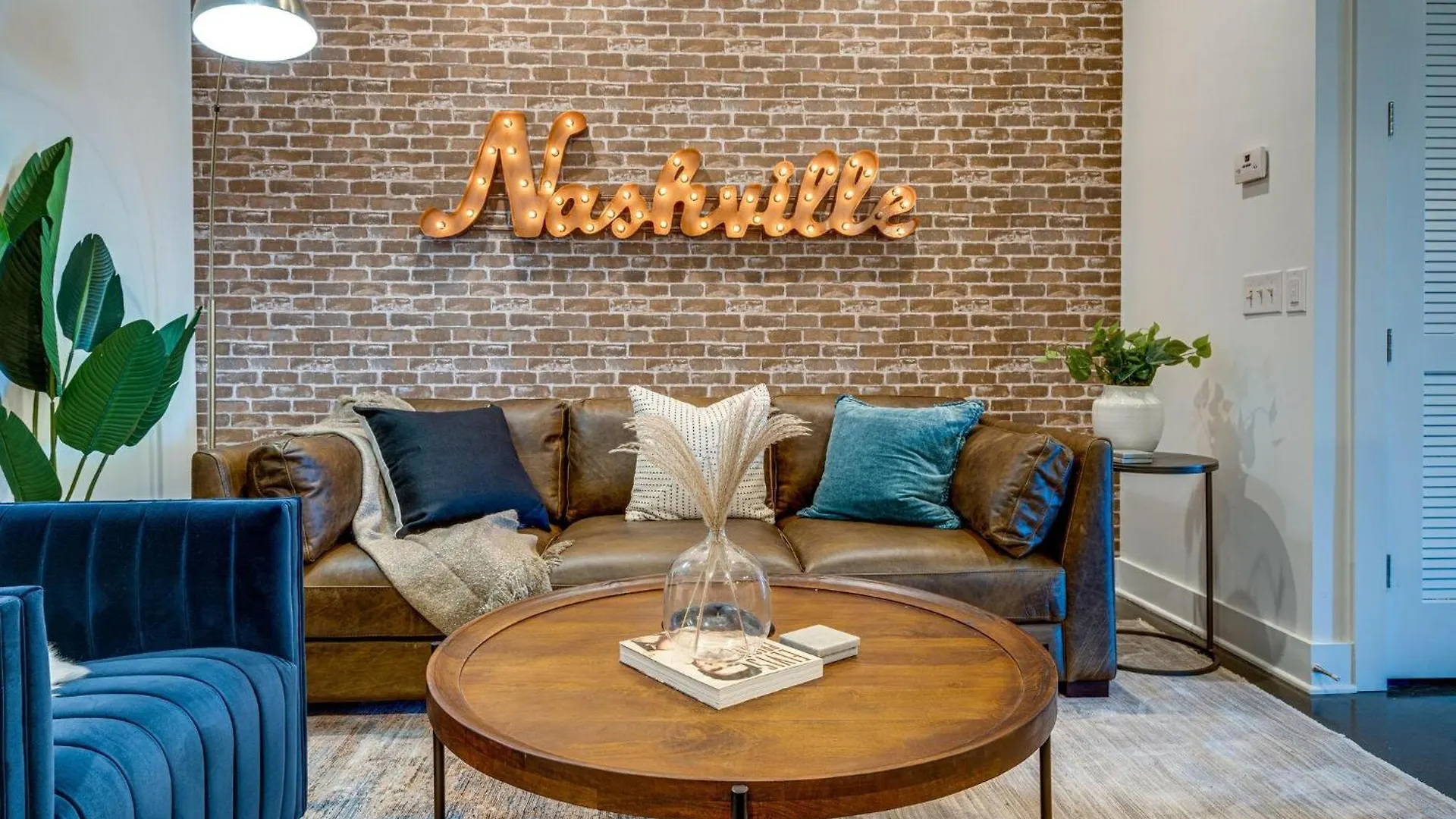 Lofts At 30Th - Urban Lounge - Minutes To Broadway Villa Nashville 0*,  United States